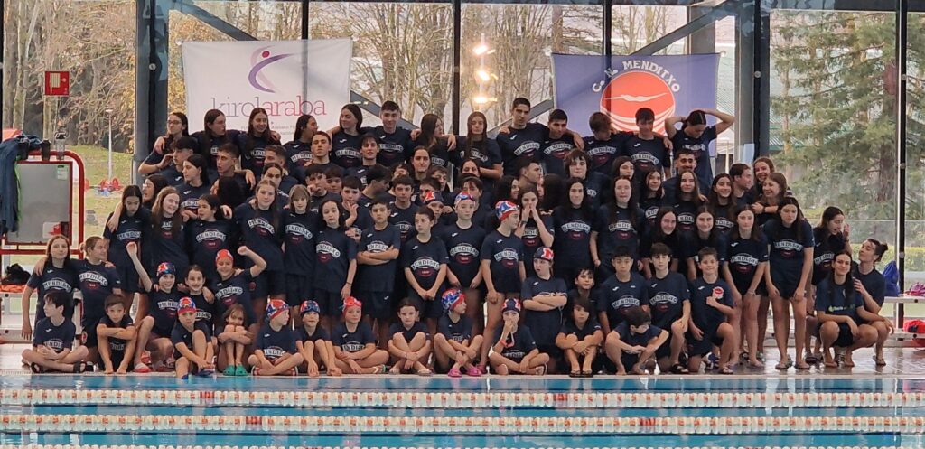 14.2. foto equipo (1)